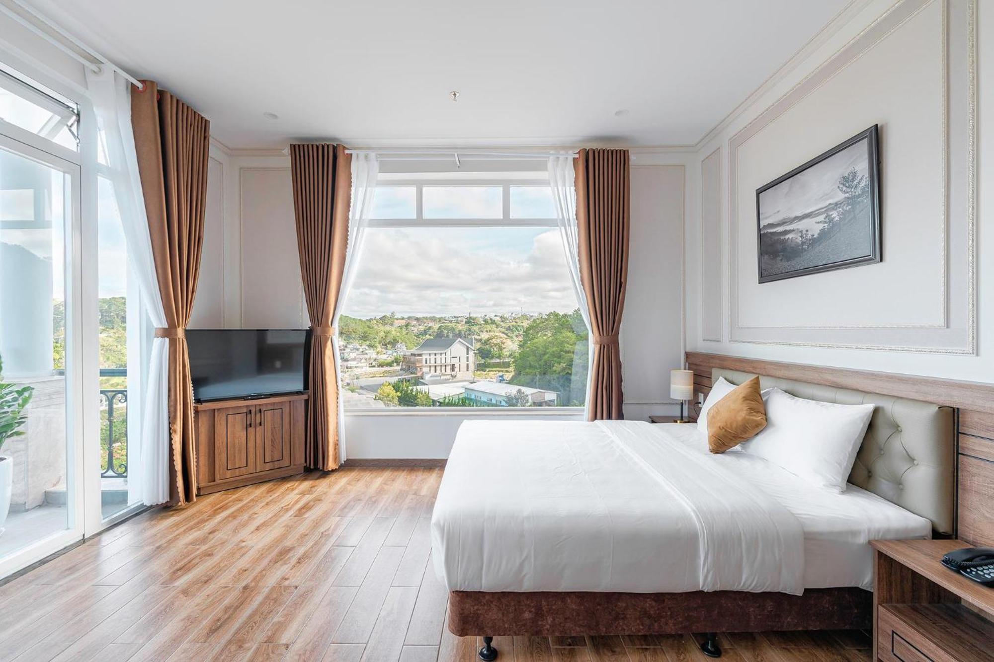 Pine View Hotel Dalat Luaran gambar